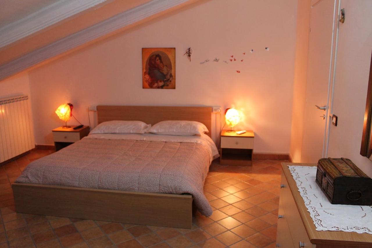Mansarda Viti - Sguardo Su Frontone - Apartment ภายนอก รูปภาพ