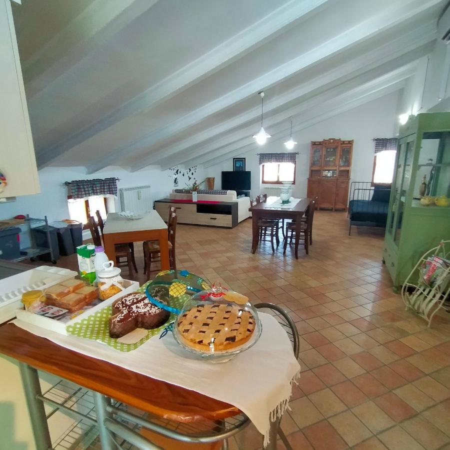 Mansarda Viti - Sguardo Su Frontone - Apartment ภายนอก รูปภาพ